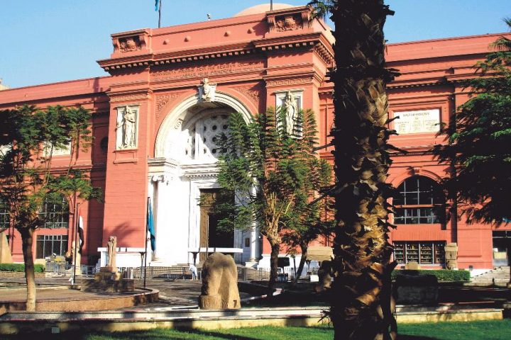 Museu do Cairo Каир на автобусе из Шарм эль Шейха