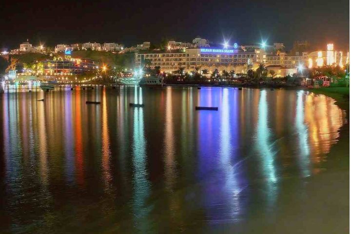 Naama bay night Места которые стоит посетить в Шарм Эль Шейхе