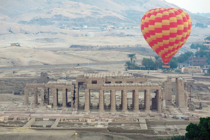 the valley of the kings 578690 1920 Луксор на самолете из Шарм эль Шейха