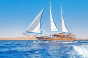 Морская-прогулка-на-VIP-пиратской -яхте-Sina-Dream